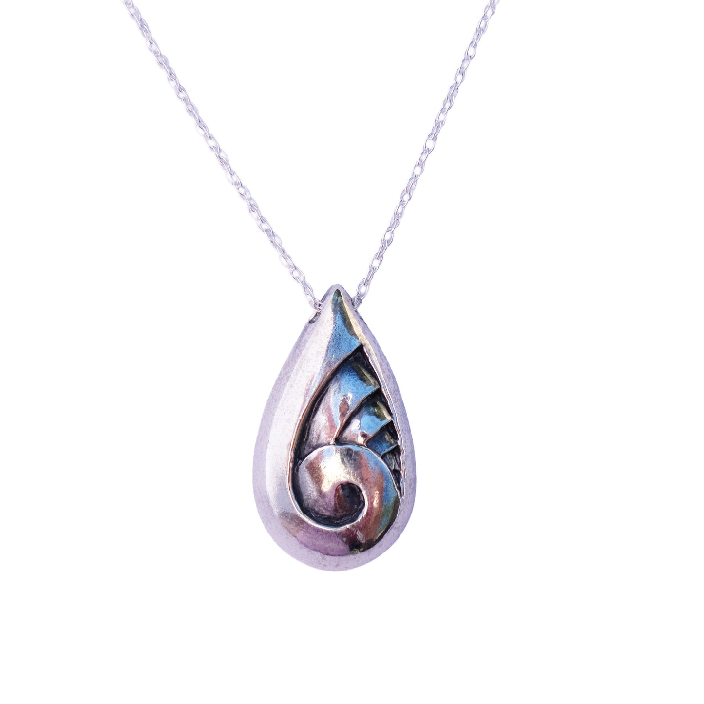 Nouveau Spiral Pendant